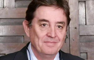 Canciller Popolizio y Luis Garcia Montero director del Instituto Cervantes firman acuerdo para la realizacion del IX Congreso de la Lengua Espanola en Arequipa el 2022 cropped e1687177130864