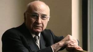 Idenficación en el espejo de Francisco Brines